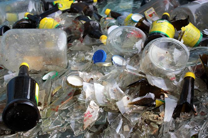 Recyklácia skla bude ekologickejšia s novou hybridnou pecou